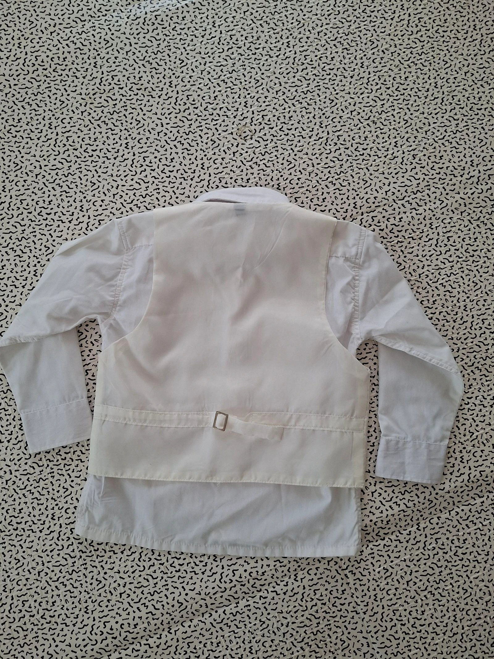 Conjunto de ceremonia para niño de 3 años Adriano Jacometti camisa chaleco corbata marfil boda – photo 2